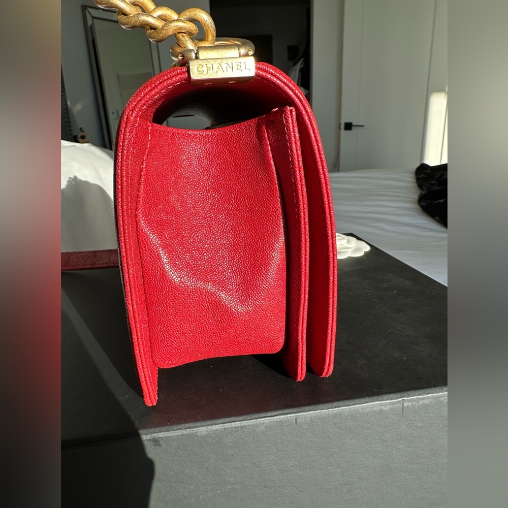 Medium Chanel Boy - Picture 11 of 14
